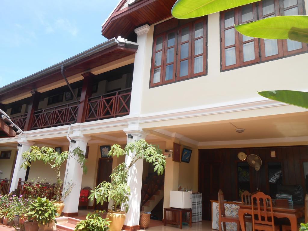 Phounsab Guesthouse Luang Prabang Exterior foto